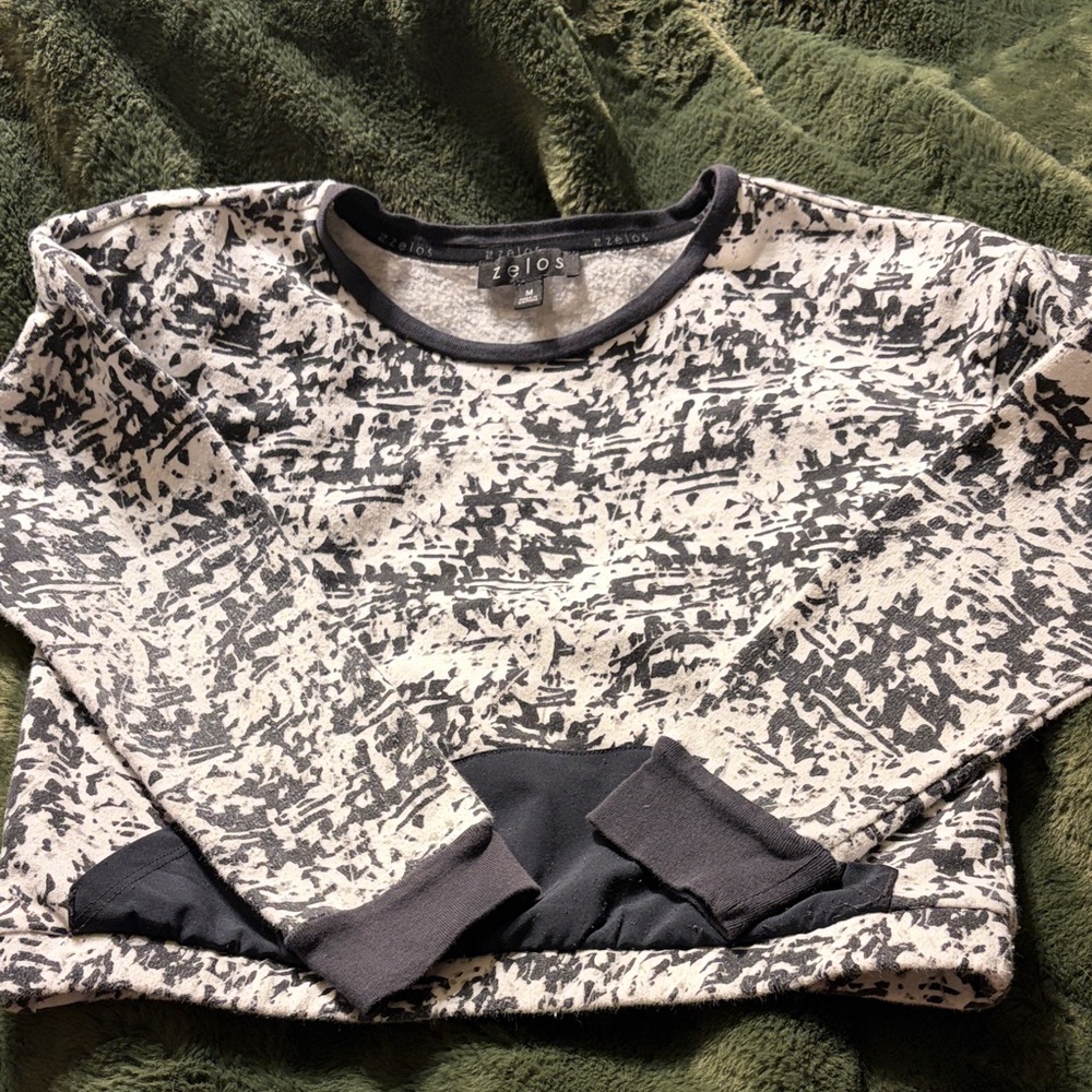 ZELOS Monochrome Abstract Sweatshirt